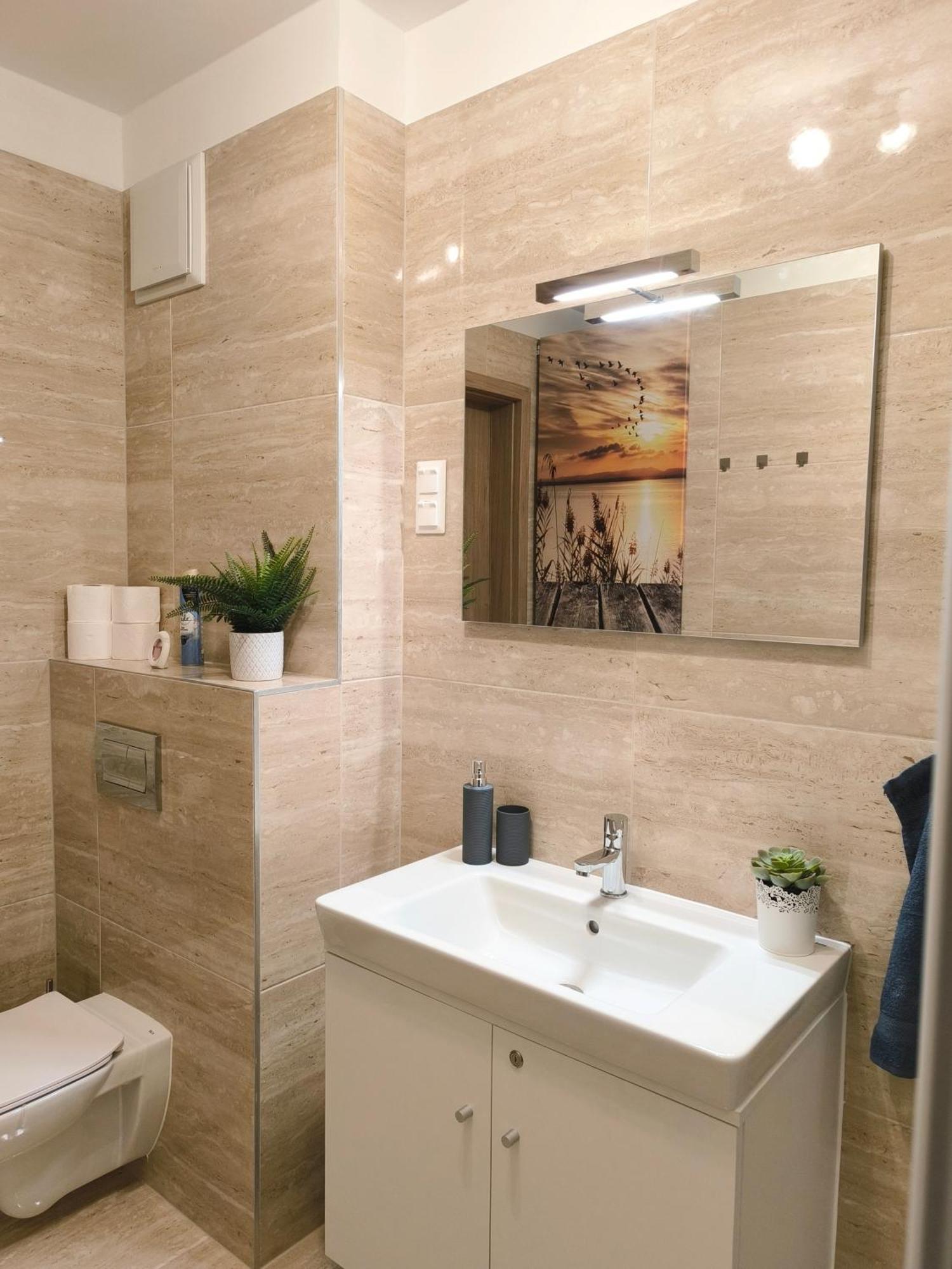 קסזטלי Helikon Terrace Susanne Apartment מראה חיצוני תמונה