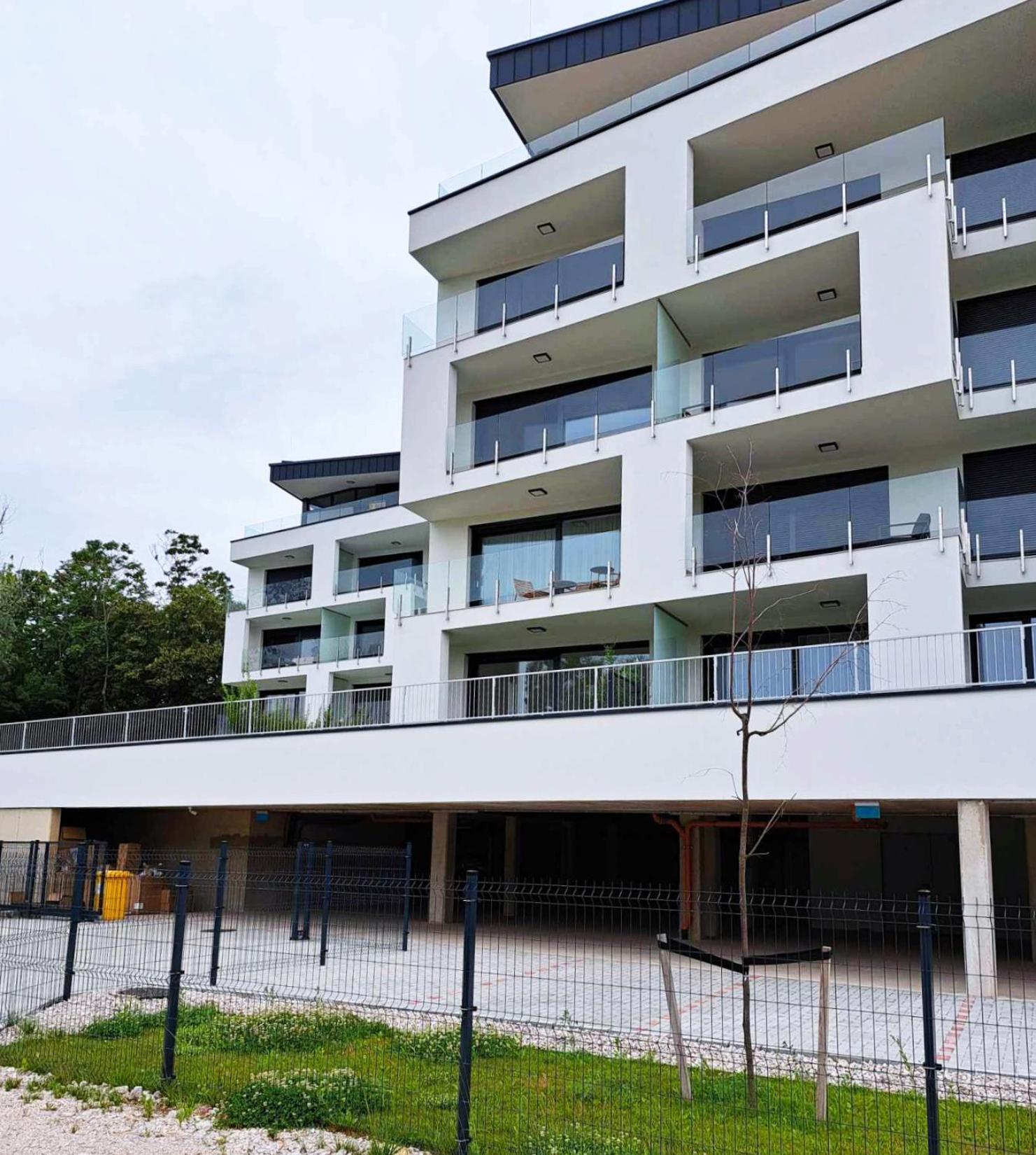 קסזטלי Helikon Terrace Susanne Apartment מראה חיצוני תמונה